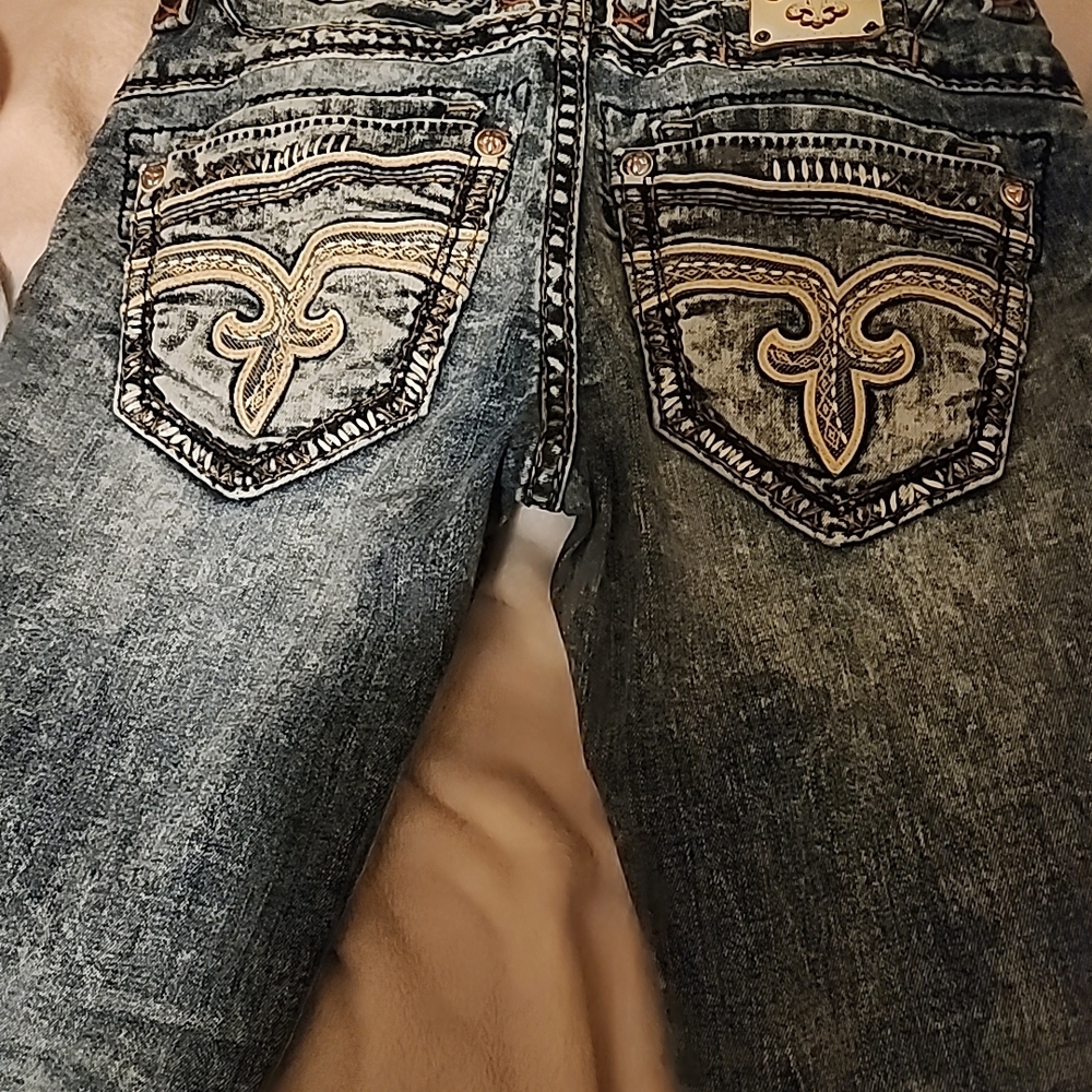 Rock Revival Distressed Blue Jeans - Picture 3 of 4
